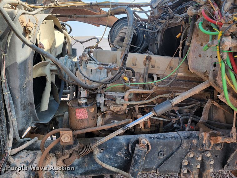 image for item LO9047 1988 Ford LT9000  dump truck