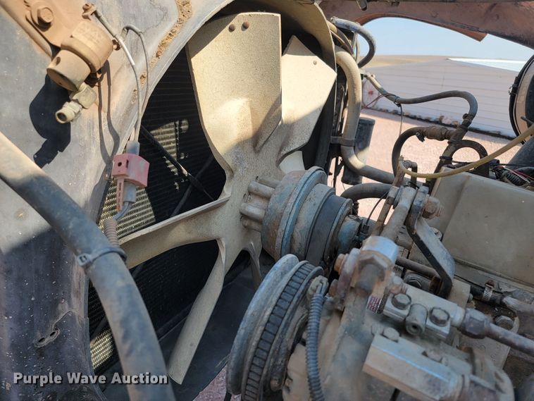 image for item LO9047 1988 Ford LT9000  dump truck