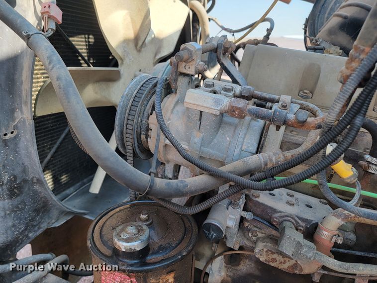 image for item LO9047 1988 Ford LT9000  dump truck