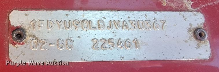 image for item LO9047 1988 Ford LT9000  dump truck