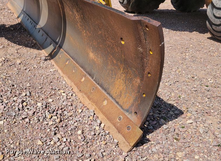 image for item LO9048 1971 Galion 118C  rigid frame motor grader