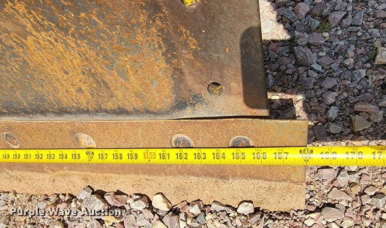 image for item LO9048 1971 Galion 118C  rigid frame motor grader