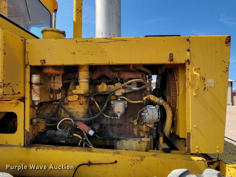 image for item LO9048 1971 Galion 118C  rigid frame motor grader