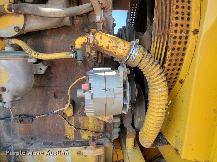 image for item LO9048 1971 Galion 118C  rigid frame motor grader