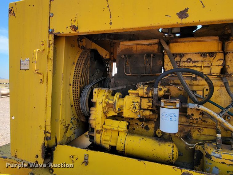 image for item LO9048 1971 Galion 118C  rigid frame motor grader