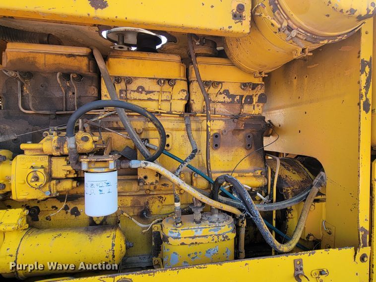 image for item LO9048 1971 Galion 118C  rigid frame motor grader