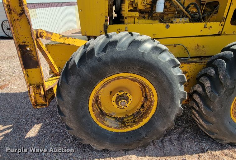 image for item LO9048 1971 Galion 118C  rigid frame motor grader