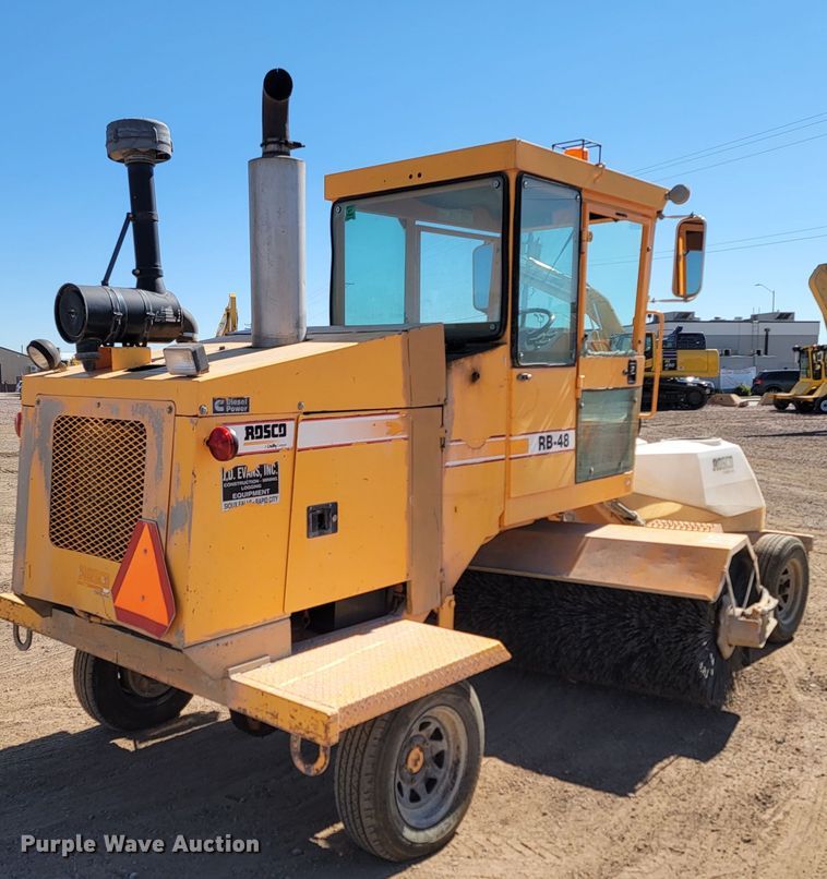 image for item LO9066 2006 Rosco RB-48  broom