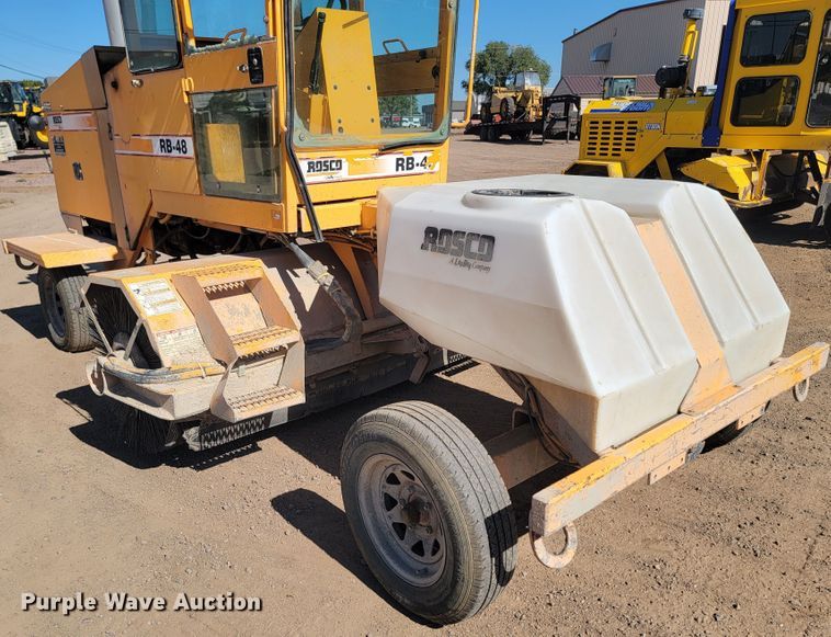 image for item LO9066 2006 Rosco RB-48  broom