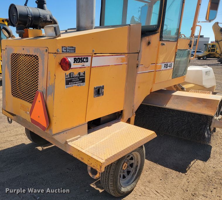 image for item LO9066 2006 Rosco RB-48  broom