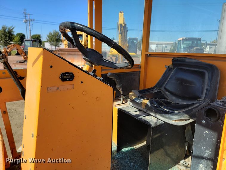 image for item LO9066 2006 Rosco RB-48  broom