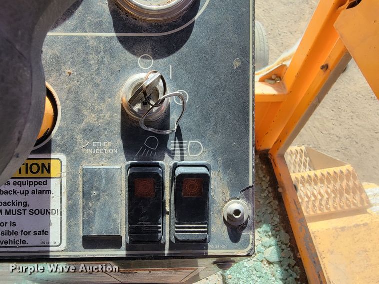 image for item LO9066 2006 Rosco RB-48  broom