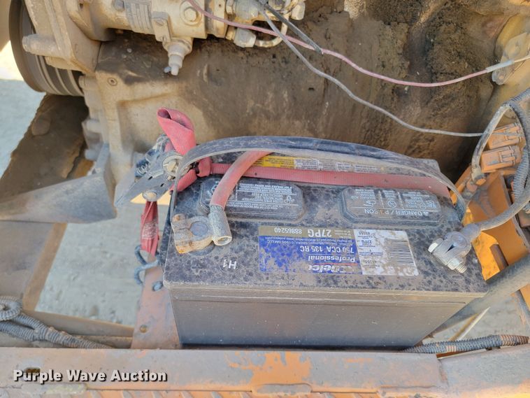 image for item LO9066 2006 Rosco RB-48  broom