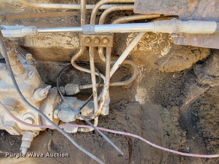 image for item LO9066 2006 Rosco RB-48  broom