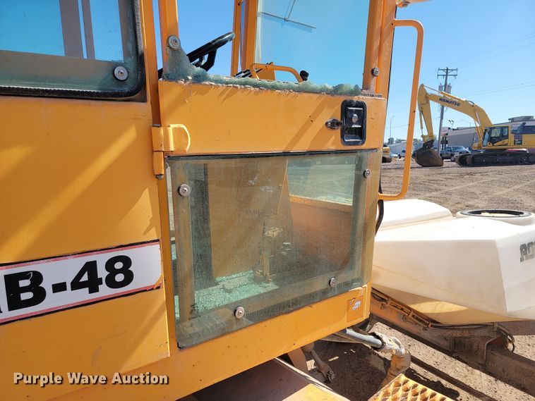 image for item LO9066 2006 Rosco RB-48  broom