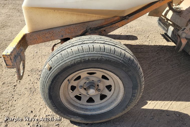 image for item LO9066 2006 Rosco RB-48  broom