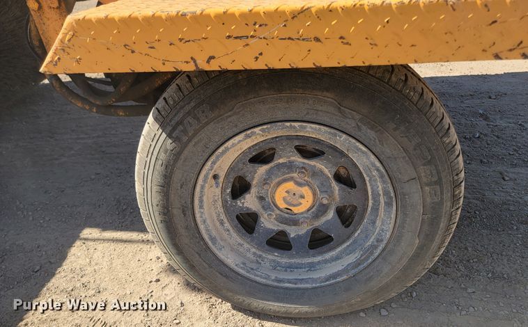 image for item LO9066 2006 Rosco RB-48  broom