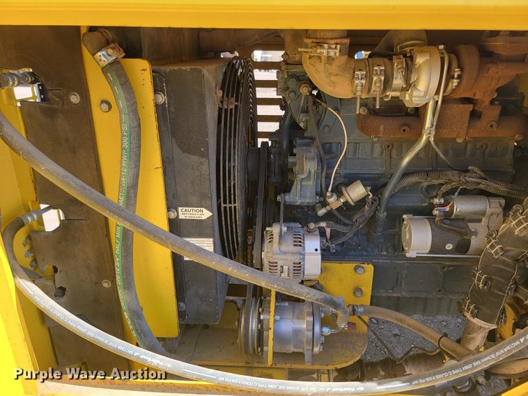 image for item LO9067 2015 Superior Broom DT80K  broom