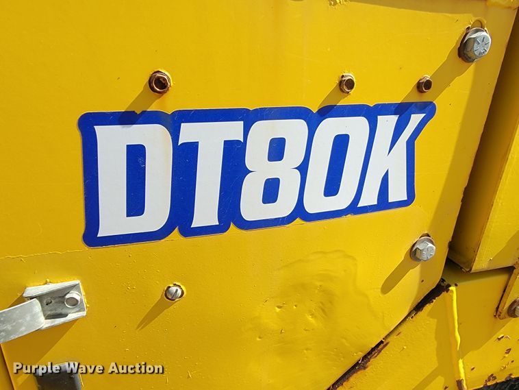 image for item LO9067 2015 Superior Broom DT80K  broom