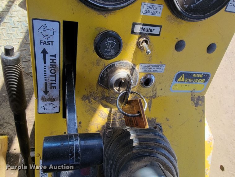 image for item LO9068 2017 Superior Broom DT80K  broom