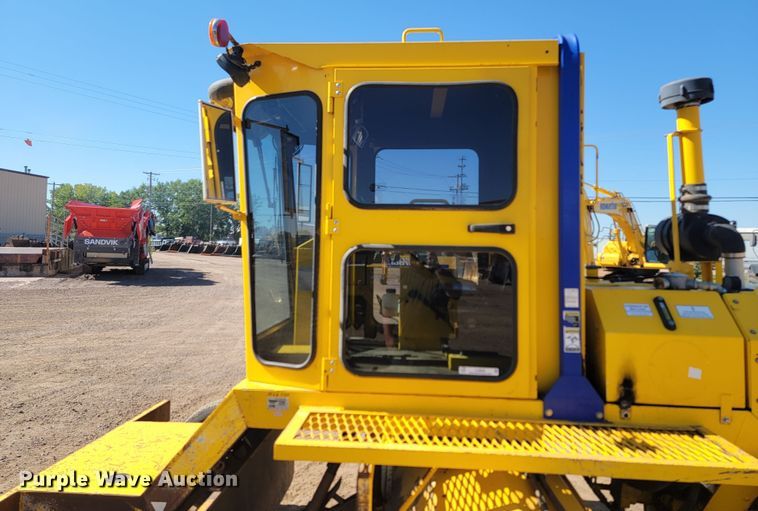 image for item LO9069 2017 Superior Broom DT80K  broom