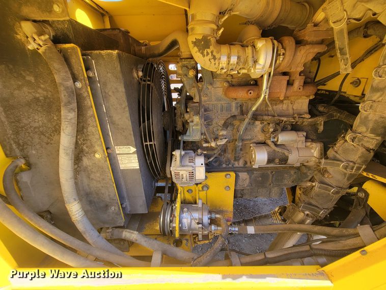 image for item LO9069 2017 Superior Broom DT80K  broom