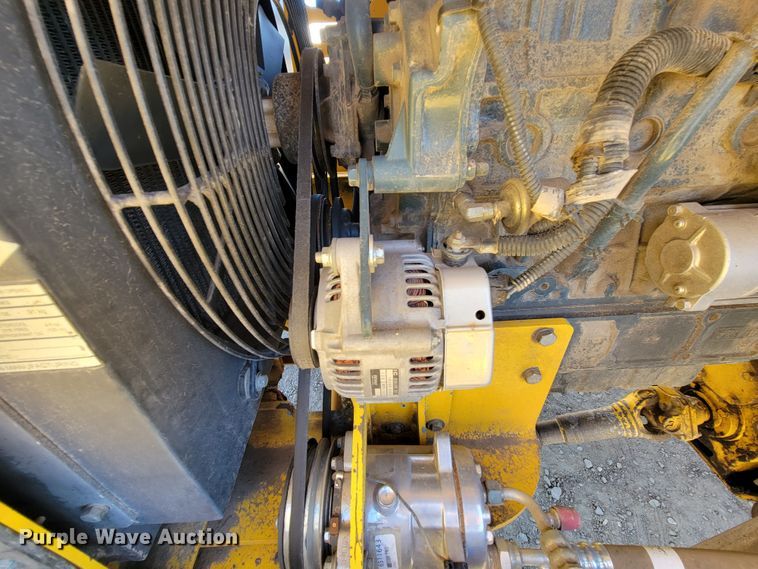 image for item LO9069 2017 Superior Broom DT80K  broom