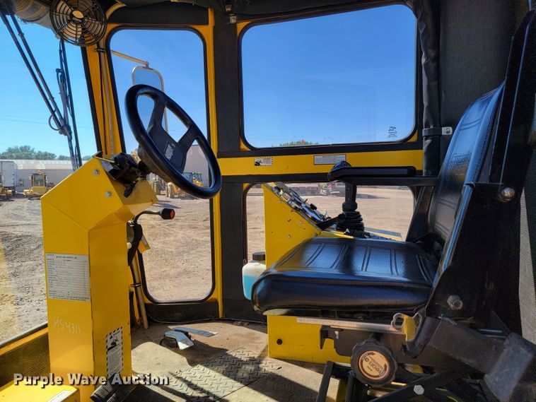 image for item LO9070 2016 Superior Broom DT80K  broom