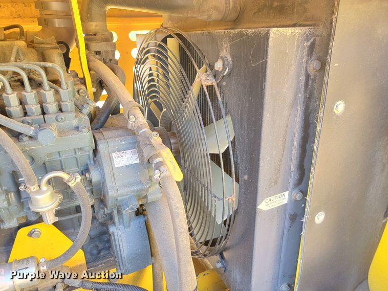 image for item LO9070 2016 Superior Broom DT80K  broom