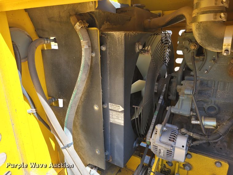 image for item LO9070 2016 Superior Broom DT80K  broom