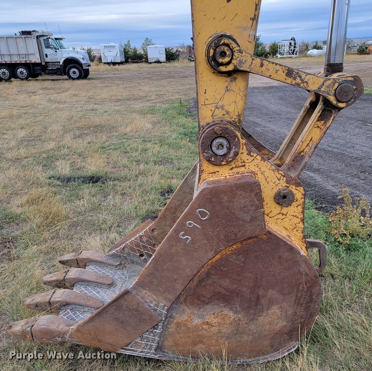 image for item LO9085 1994 John Deere 590D  excavator