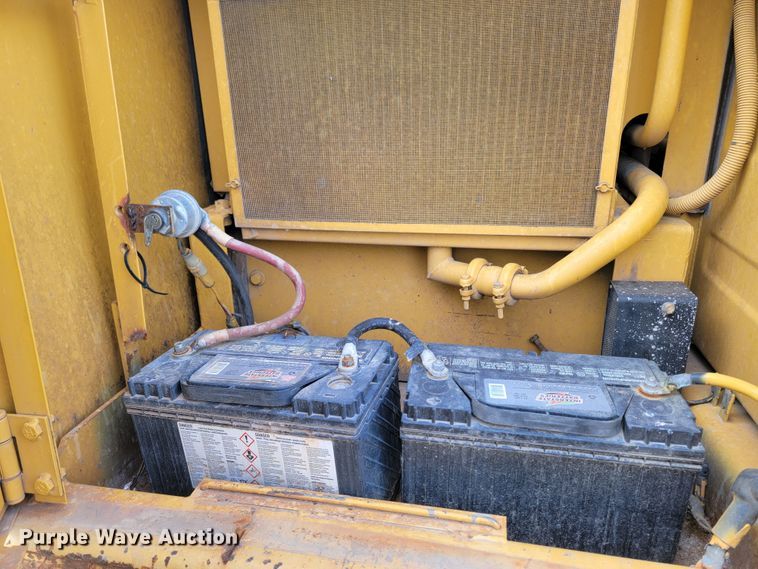 image for item LO9085 1994 John Deere 590D  excavator