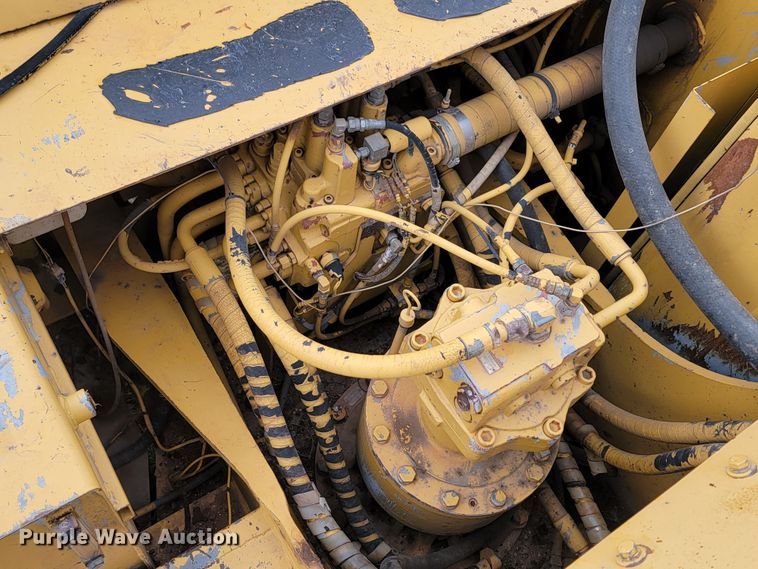 image for item LO9085 1994 John Deere 590D  excavator