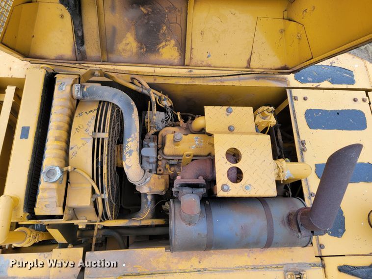 image for item LO9085 1994 John Deere 590D  excavator