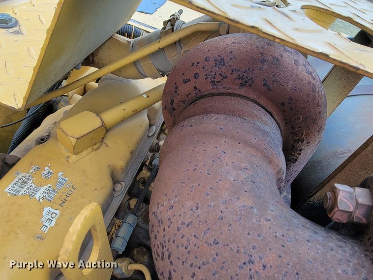 image for item LO9085 1994 John Deere 590D  excavator