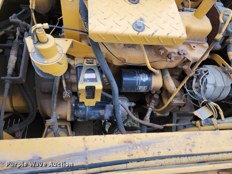 image for item LO9085 1994 John Deere 590D  excavator