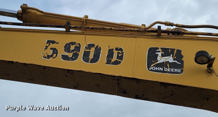 image for item LO9085 1994 John Deere 590D  excavator