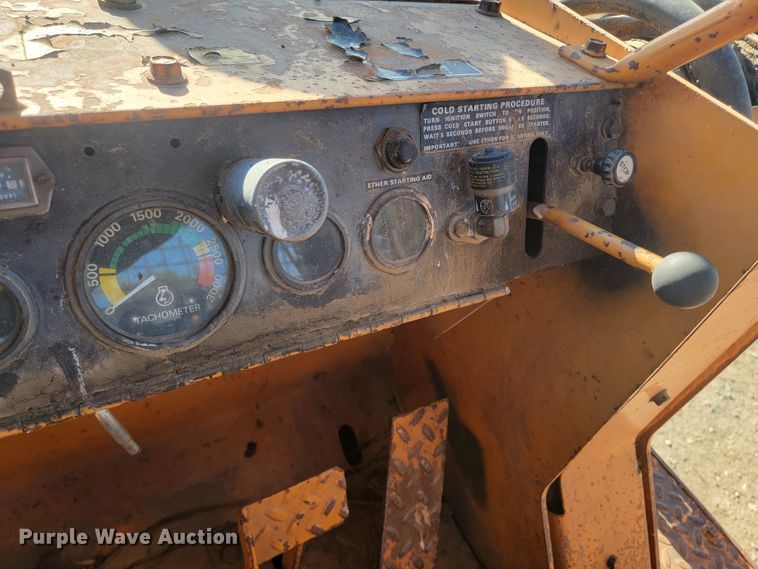 image for item LO9097 Case 850B  track loader