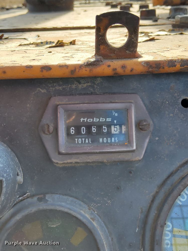 image for item LO9097 Case 850B  track loader