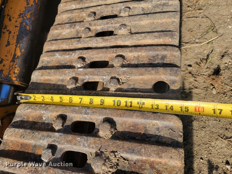 image for item LO9097 Case 850B  track loader