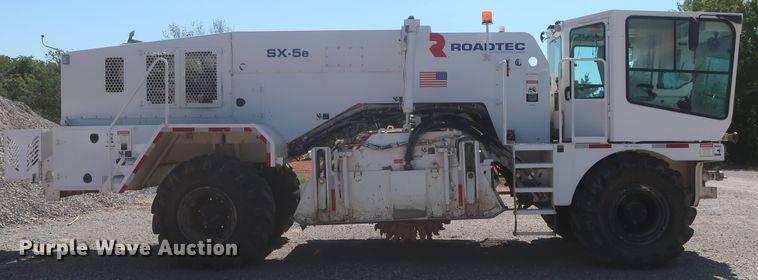image for item LP9036 2019 Roadtec SX-5E  reclaimer