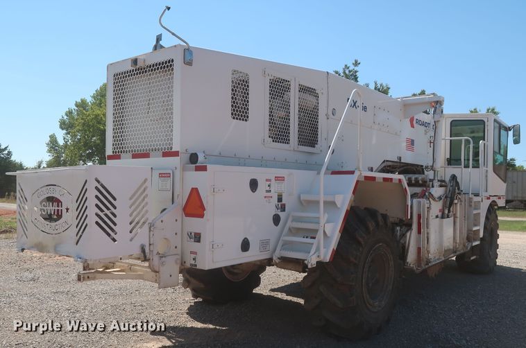 image for item LP9036 2019 Roadtec SX-5E  reclaimer