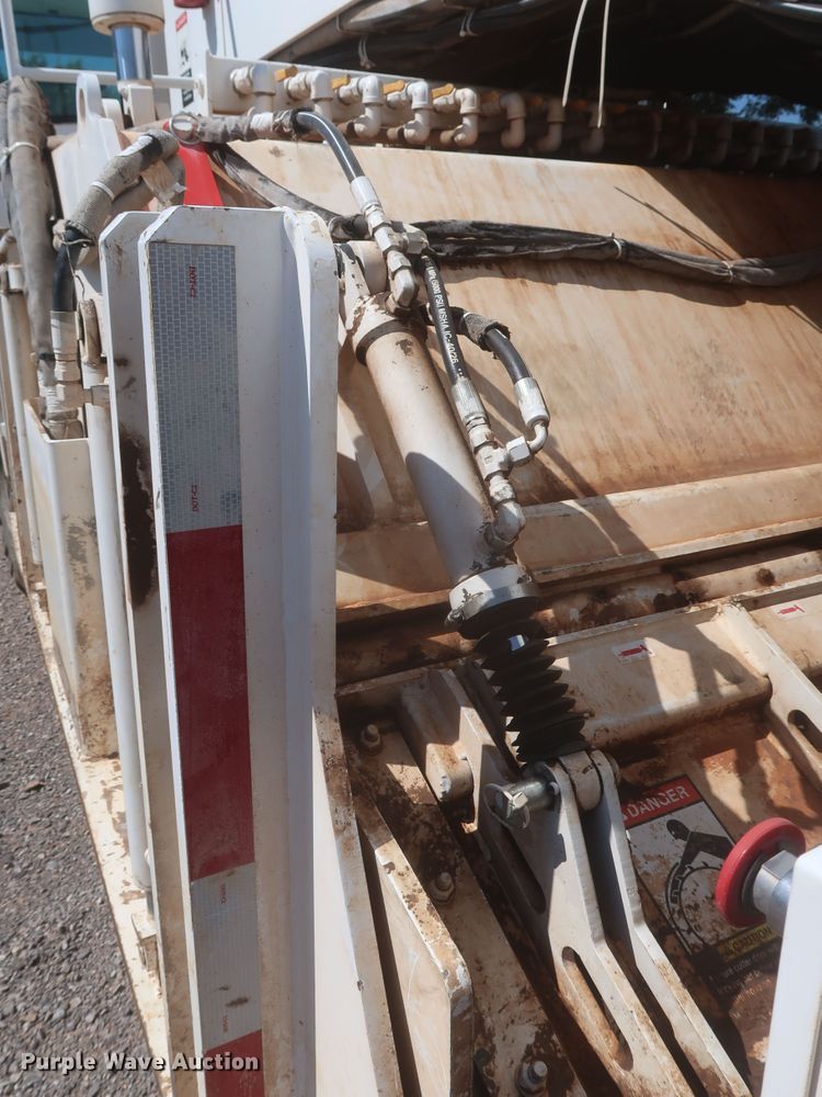 image for item LP9036 2019 Roadtec SX-5E  reclaimer