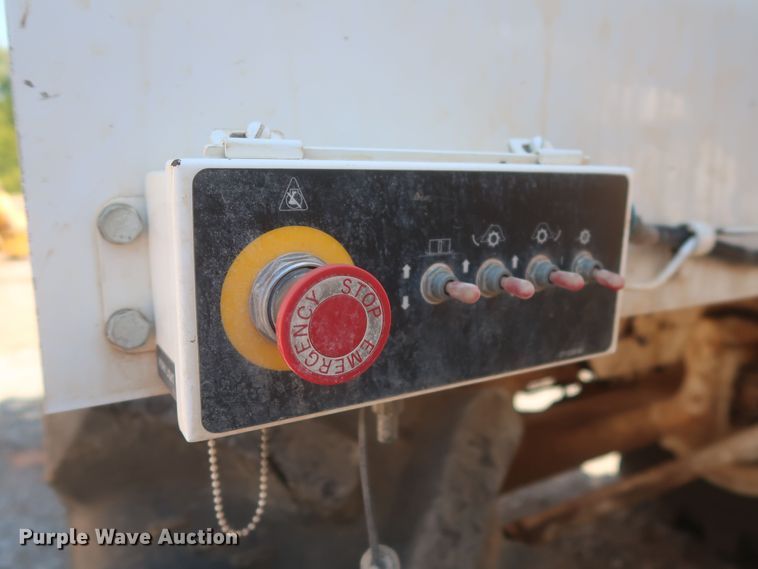 image for item LP9036 2019 Roadtec SX-5E  reclaimer