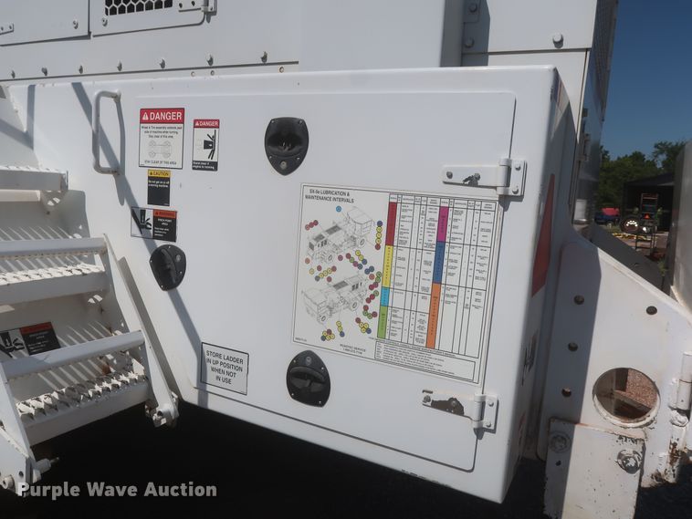 image for item LP9036 2019 Roadtec SX-5E  reclaimer