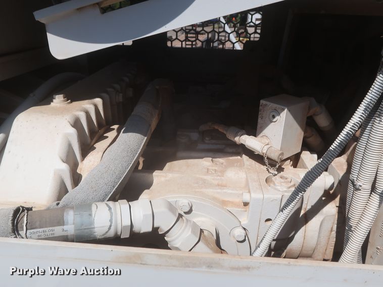 image for item LP9036 2019 Roadtec SX-5E  reclaimer