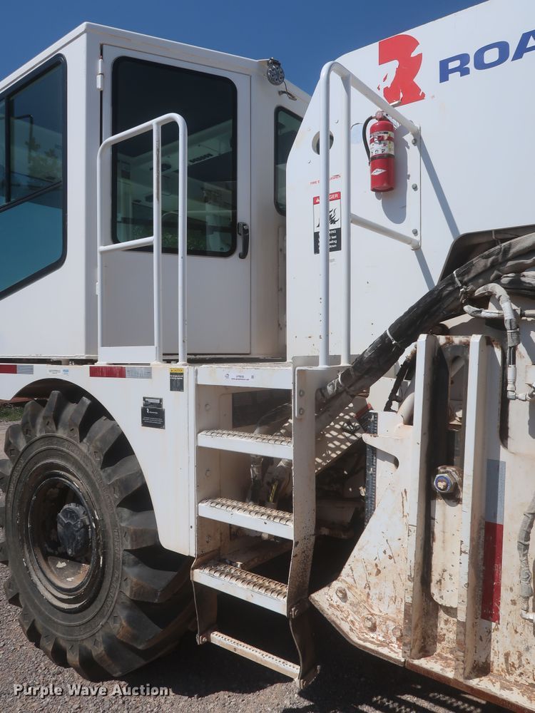 image for item LP9036 2019 Roadtec SX-5E  reclaimer