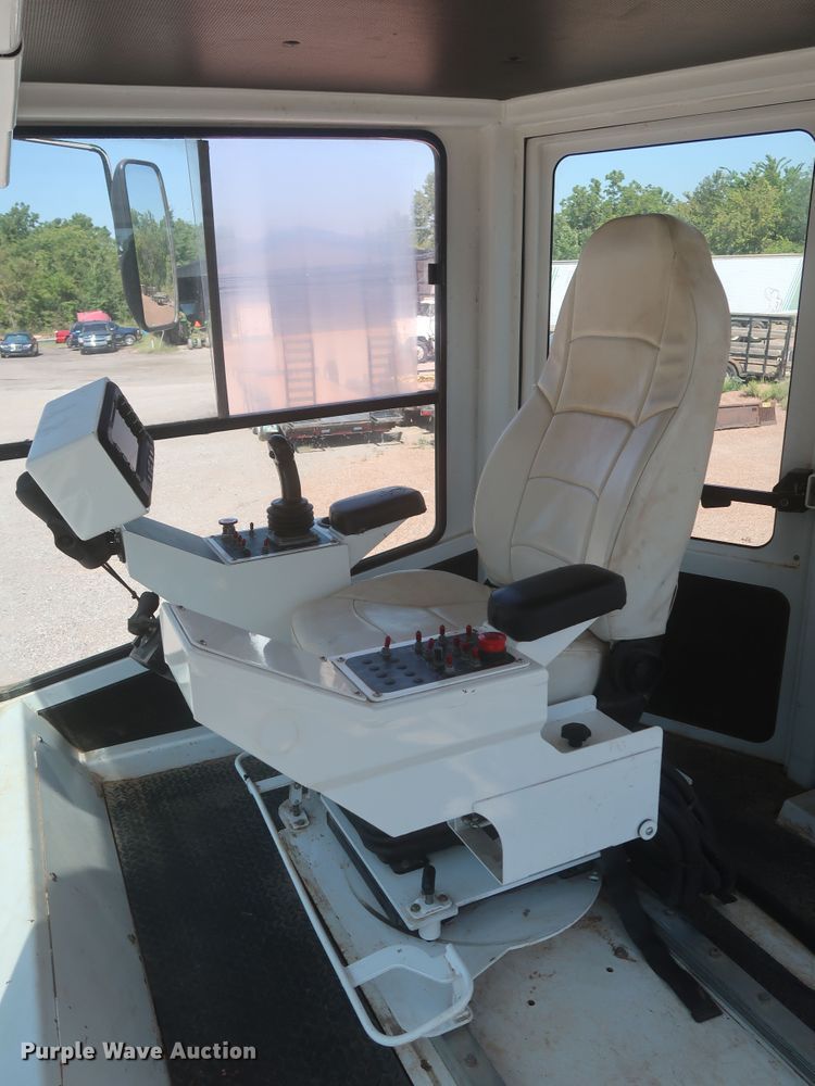 image for item LP9036 2019 Roadtec SX-5E  reclaimer