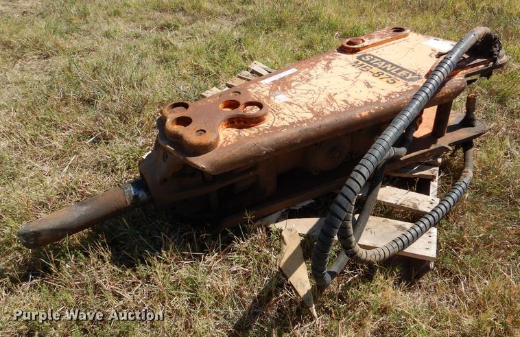 image for item LU9586 Stanley MB-875  breaker