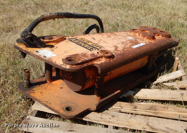 image for item LU9586 Stanley MB-875  breaker